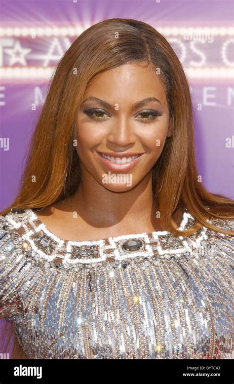 Beyonce Bet Awards 2007 Hi Res Stock Photography And Images Alamy