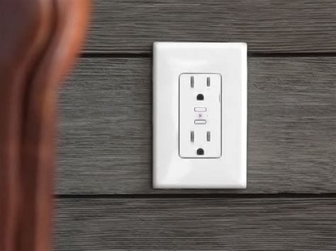 This 75 Wall Outlet Lets You Plug In And Control Two Devices