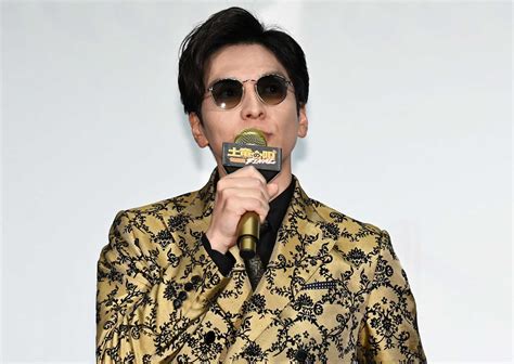 【写真 421枚】生田斗真：弟・生田竜聖アナからダメ出しも 全身ゴールドで「土竜の唄 Final」舞台あいさつ登場 Mantanweb