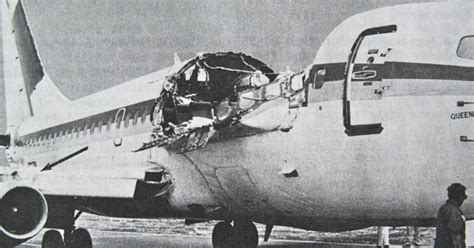 Aloha Airlines Flight 243 Lost Its Roof Mid Flight And Still Landed