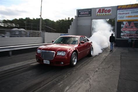 2007 Chrysler 300 SRT8 1/4 mile Drag Racing timeslip specs 0-60 - DragTimes.com