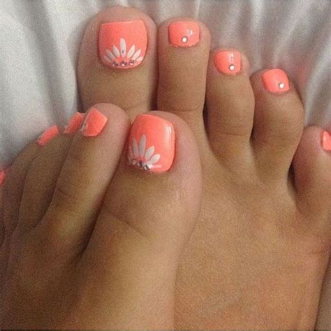 Toe Nail Art Design Idea For Beach Vacation 42 Pretty Toe Nails