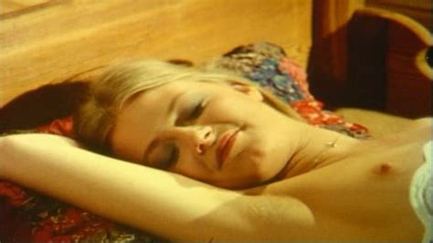 Anne Magle Nude Pics Page 1