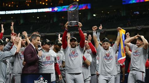 Nationals Dave Martinez Delivers World Series Celebration Speech To