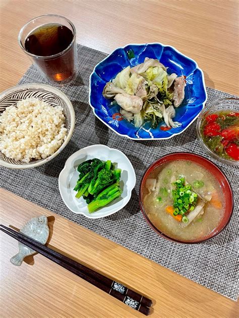 昨日の夕ごはん 鶏肉とキャベツのくたくた 菜の花の辛子和え他 主婦ナース 〜まぁこのお料理、暮らし、趣味のこと〜