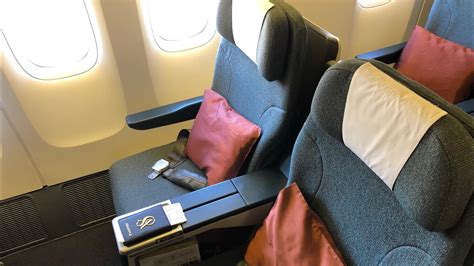 【飛行記錄】國泰航空 商務艙 波音777 300 東京成田＞香港 Cathay Pacific Airways Business Class