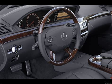 Mercedes-Benz S63 AMG (2010) - Interior | Wallpaper #11 | 1600x1200