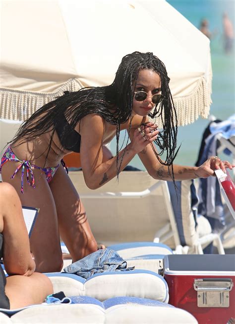 Zoe Kravitz In Bikini At A Beach In Miami Zoe Kravitz Bikini Zoey