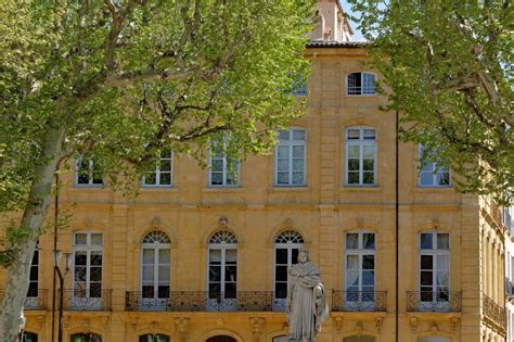 Aix-en-Provence: The historical city of art just 1 hour from Cotignac