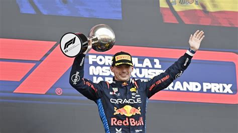 Formula 1 Japonya Grand Prix Sinin Galibi Verstappen