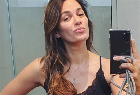 Hot Sexy Saray Martinez Bikini Pics