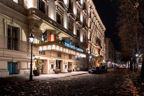 TasteInHotels: Ritz-Carlton Vienna: A Modern Luxury Hotel Infused with