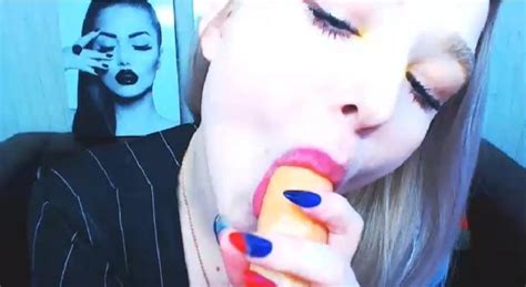 Russian Slut Sucks Her Dildo Feat Catch Me XHamster