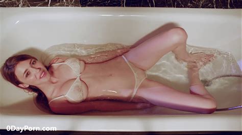 Mila Azul Get Closer And Wetter With Mila Lustweek Porn Pic