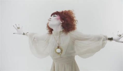 Dog Days Are Over [Music Video] - Florence + The Machine Image (19901834) - Fanpop