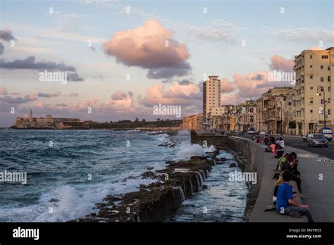 El Malecon sunset in Havana, Cuba Stock Photo - Alamy