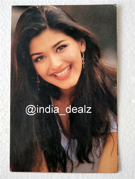 Bollywood India Actor Sonali Bendre Rare Original Beautiful Post Card