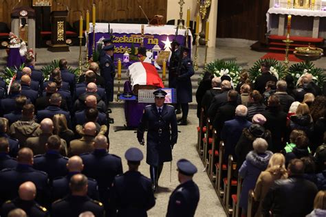 Pogrzeb policjanta zastrzelonego we Wrocławiu Ireneusza Michalaka poż