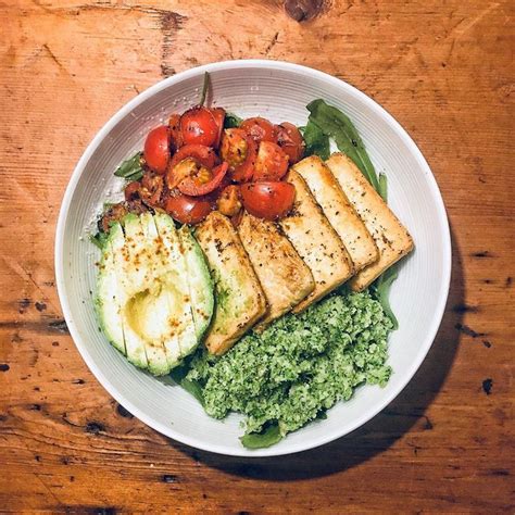 Natural Food Inspiration On Instagram “bowl With Rucola Salad As A