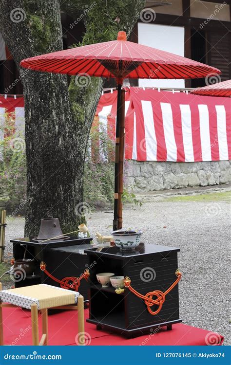 Japanese Green Tea Ceremony at Garden Stock Image - Image of dipper ...