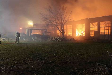 Lagerhalle In Heidenau Geht In Flammen Auf Antenne Sachsen