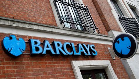 Tim Affonda A Piazza Affari Bocciata Da Barclays E Hsbc La Repubblica