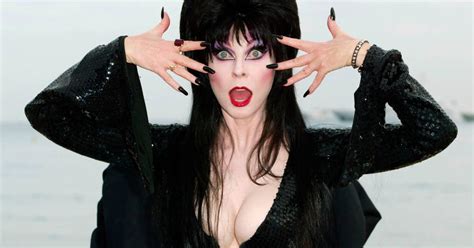 Cassandra Peterson Quer A Que Elvira Tuviera Su Propia Franquicia