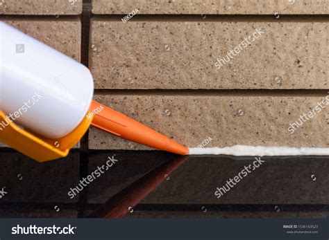 4,495 Sealant gun Images, Stock Photos & Vectors | Shutterstock