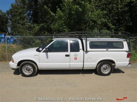 Buy Used 2001 Gmc Sonoma Gasoline Pickup Truck W Canopy 6 Bed 4 3l V6