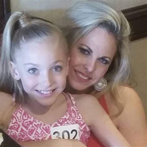 Is Brynn Rumfallo Replacing Maddie Ziegler On ‘dance Moms Dance Moms Brynn Rumfallo Dance