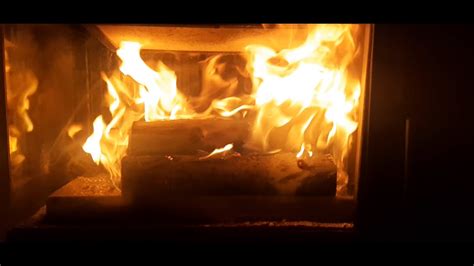 Ogie W Kominku Fire In The Fireplace Youtube