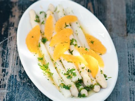 Spargel Mit Orangen Vinaigrette Rezept EAT SMARTER