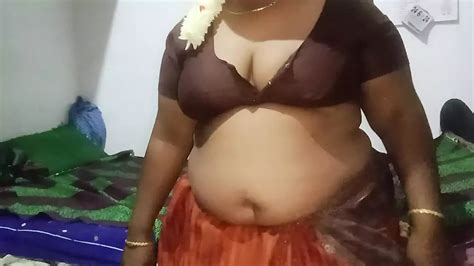 Tamilische junge tante sex ex freund große möpse große schöne nippel heiße muschi essen