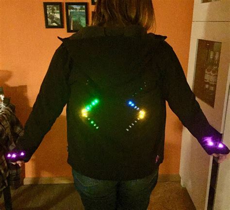 LilyPad Arduino LED Biking Jacket - Chris Ruppel