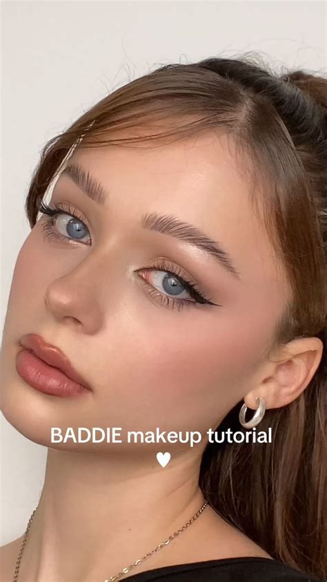 Baddie Makeup Tutorial Video In 2024 Makeup Tutorial Baddie Makeup