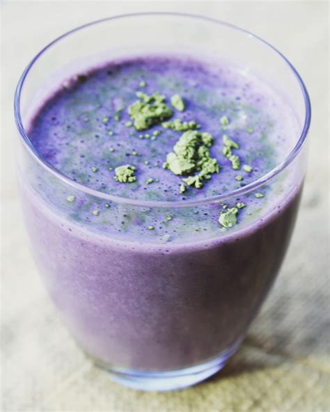 Vegan Smoothie 50 Easy Healthy Mood Boosting Recipes Vegan Smoothies Smoothies Green Smoothies Raw Food Blender Recipes Vegan Food 9