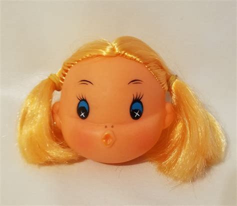 Pack Of Vintage Vinyl Blonde Doll Heads With Pigtails Blue Eyes Kissing Mouth For