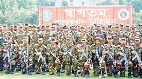 Army chief visits Bandarban Region Headquarters - Bangladesh Post