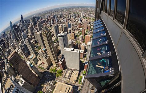 360 CHICAGO Observatory and TILT Experience | Chicago Travel & Tours