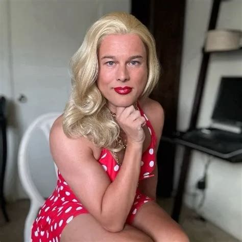 Walk In The Woods Shemale Voyeur Amateur Porn Feat Miss Aj Xhamster