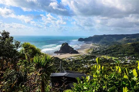 Piha Beach: The BEST Things to See & Do and How to Get There