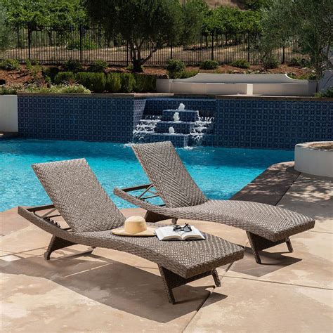 Sunvilla Seagrass Woven Chaise Lounge In Herringbone Pattern Pack