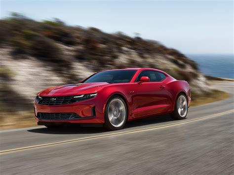 2020 Chevrolet Camaro Offers V8 at a Lower Price - Kelley Blue Book