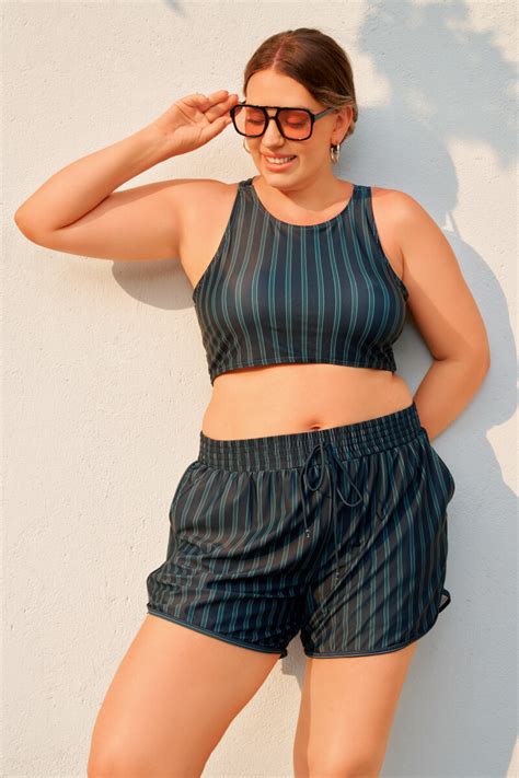 Deep Green Striped Wide Straps Sporty Plus Size Bikini Top With Boy Short Set