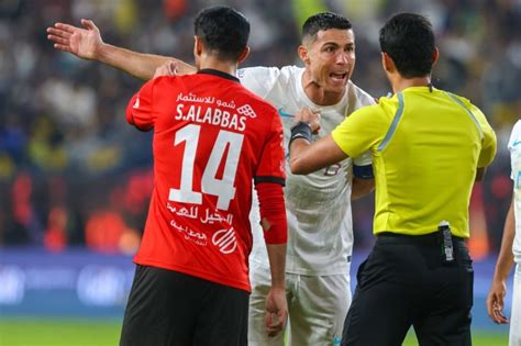 Ronaldo Rực Sáng Giúp Al Nassr Thắng Phản ứng Cực Gắt Vì Bị Tước Phạt đền