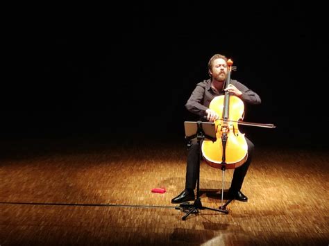 Le Voci Diverse Del Violoncello Di Michele Marco Rossi Il Giornale