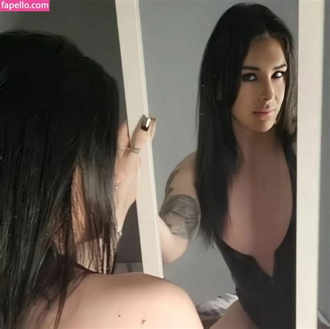 Aliysha Aliyshablack Irish Qveen Nude Leaked Onlyfans Photo