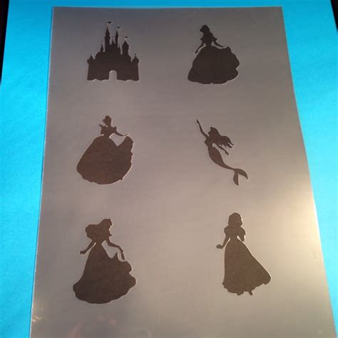 Disney princess stencils craft silhouette Girls bedroom