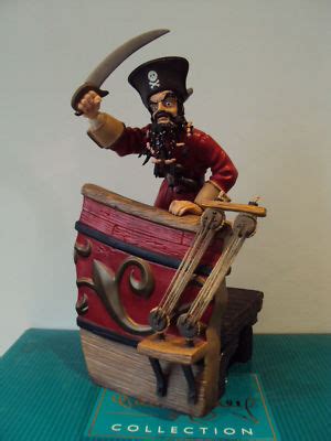 Wdcc Walt Disney Classic Pirates Captain Of The Wicked Wench Fire At