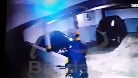 C Mera Flagra Furto De Bicicleta Em Pr Dio Do Cap O Raso Em Curitiba